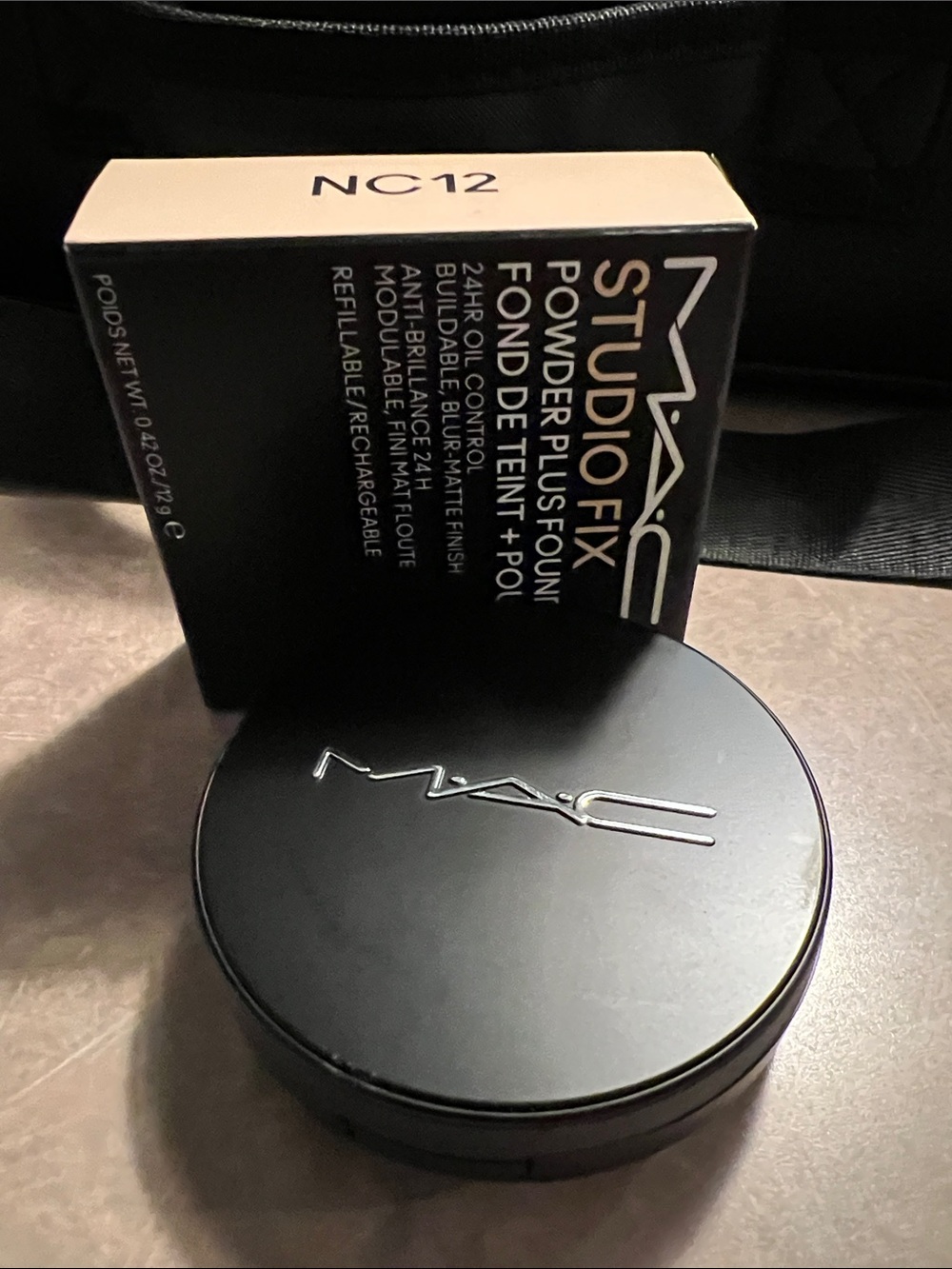 New- MAC Studio Fix Powder Plus Foundation NC12 - Black Compact